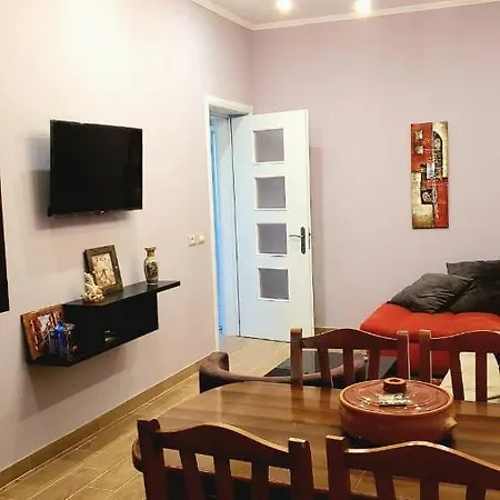Louis Apartment